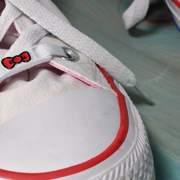 Converse x Sanrio Hello Kitty Kawaii High Top Women's Size 9.5 Sneakers Rare - Picture 8 of 16